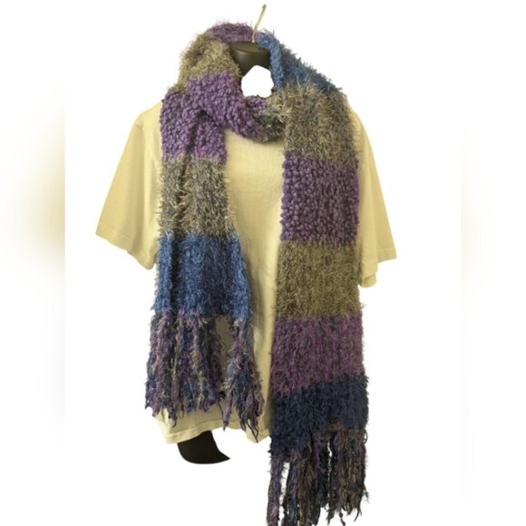 Charter Club Knitted Scarf with Fringe -NWT - Picture 3 of 7